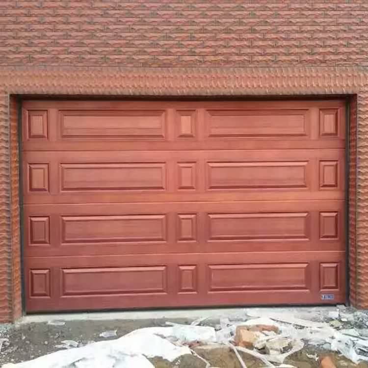 Aluminum sectional garage door